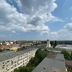 Friends & Family City-Residence